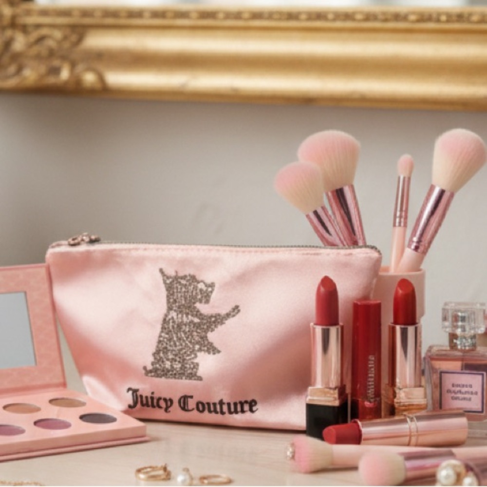 Juicy Couture Cosmetics Case with Puppy